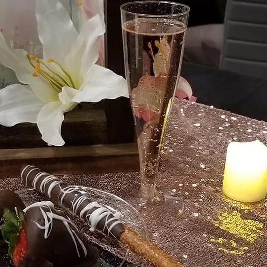 Strawberry & Sip: Group Tastings